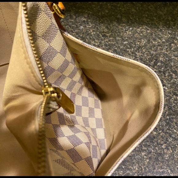 Louis Vuitton Totally PM Damier Azur - Picture 8 of 12